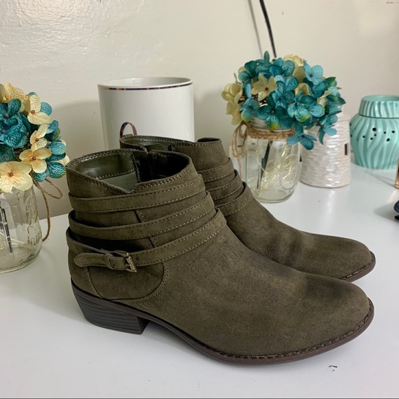 JustFab Shoes - Hunter Green Ankle Boots